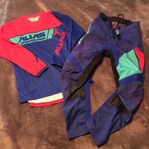 Youth Alias riding gear